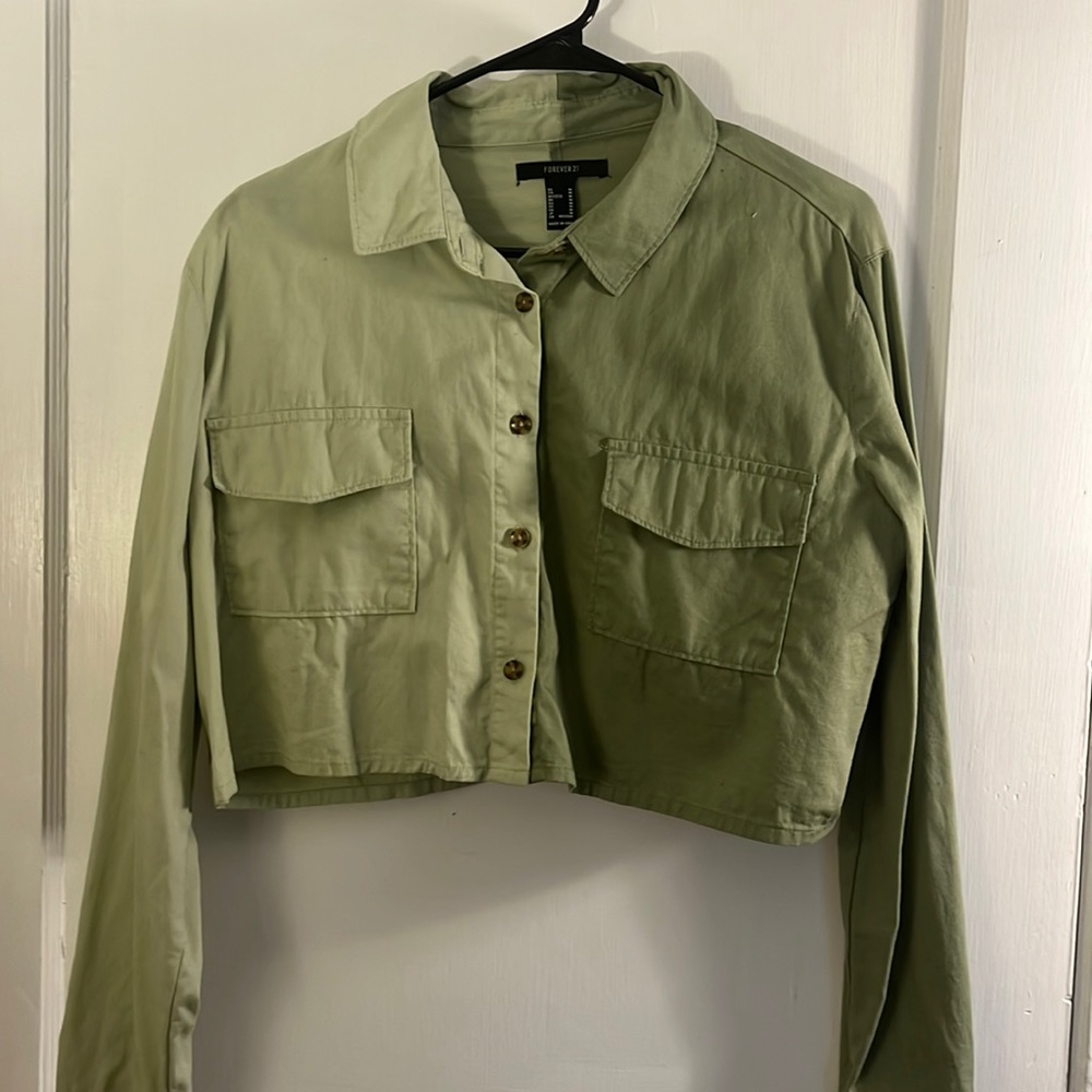 Forever 21, cropped long sleeve, size - Medium, color- two tone green